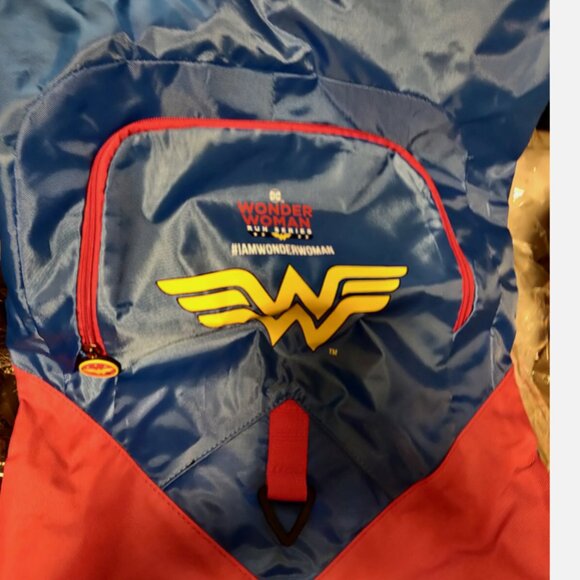 Leslie Jordan Wonder Woman Run Series  19" Backpack Bag  #IAMWONDERWOMAN   rare - Picture 4 of 4